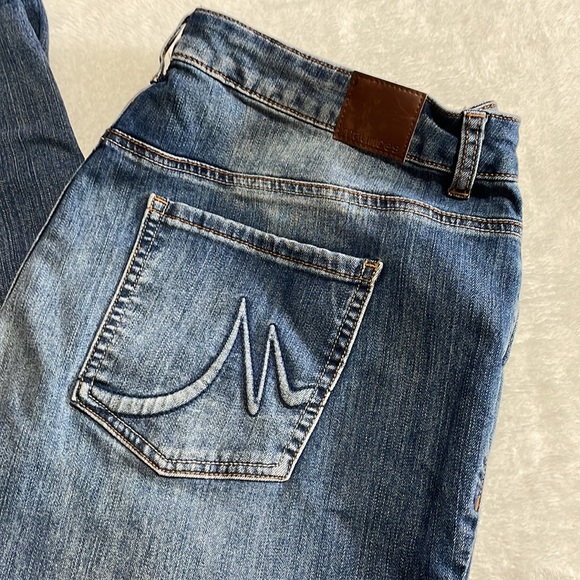 Maurice’s Regular Jeans - Picture 2 of 11